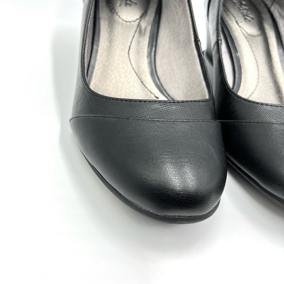 7 WIDE Life Stride Women's Dreams Black Faux Vegan Leather Wedge Pumps Heels - Picture 3 of 13